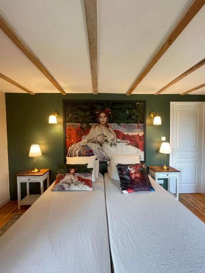 Le Clos De L'ane Dentelle *